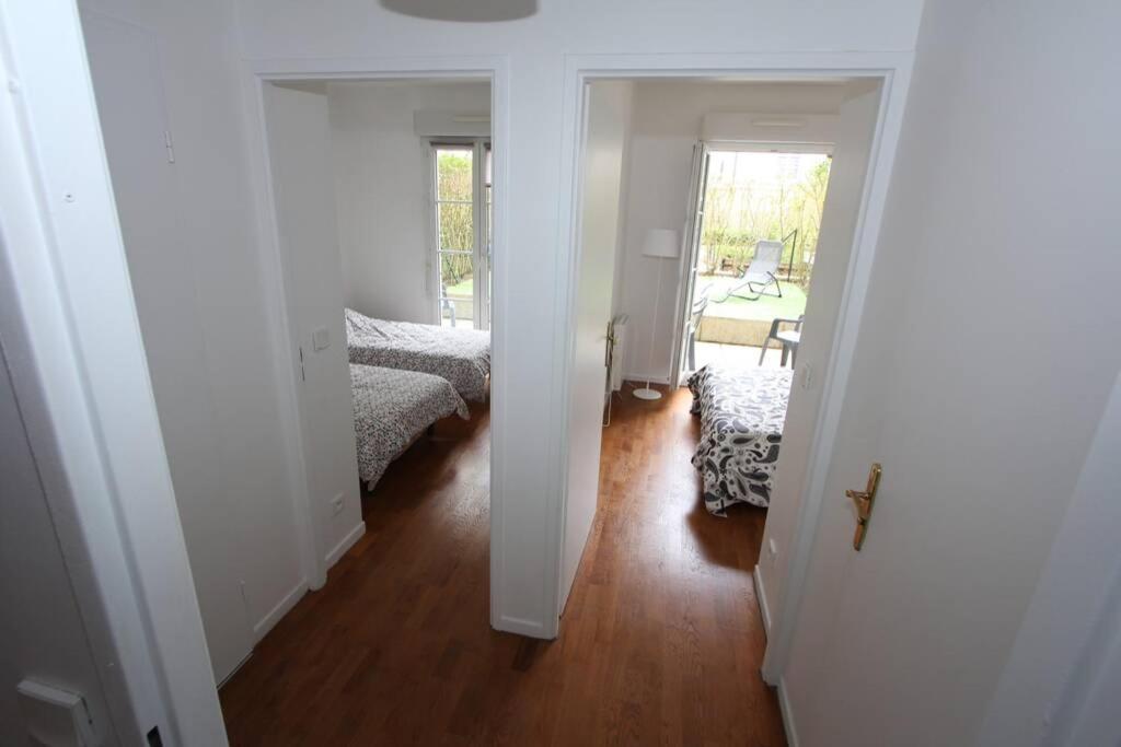 Sloan Square Apartment Bmyguest Серрі Екстер'єр фото